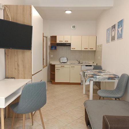 Apartments Jelovac Porec Poreč Exterior foto