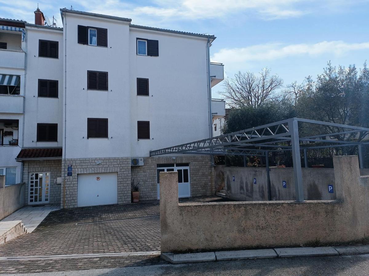 Apartments Jelovac Porec Poreč Exterior foto